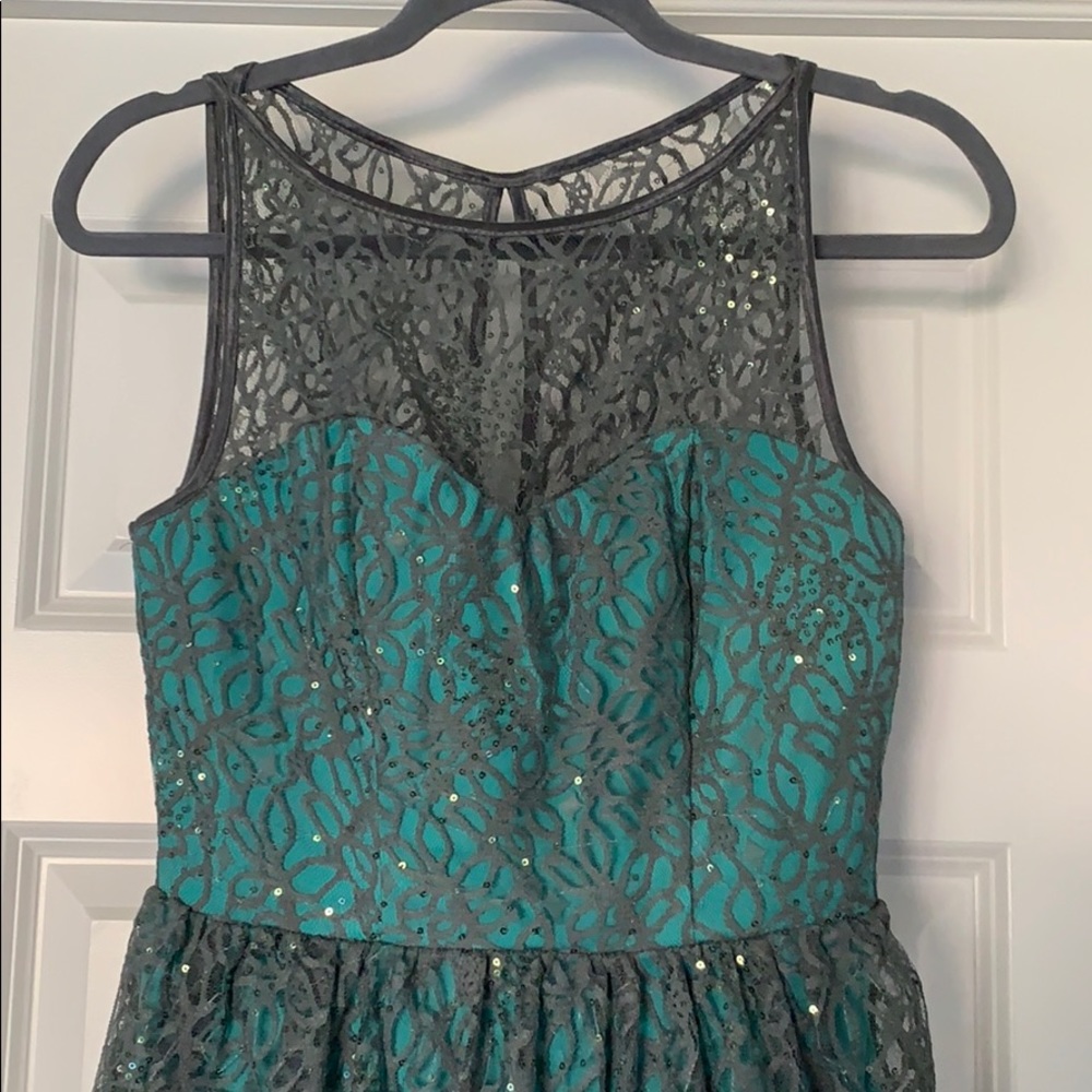 Ruby Rox Lace and Sequin Dress - Picture 2 of 6